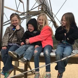 Meet your Posher, Charles